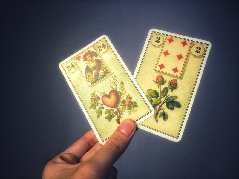 Tirage lenormand : est-ce la meilleure technique ?