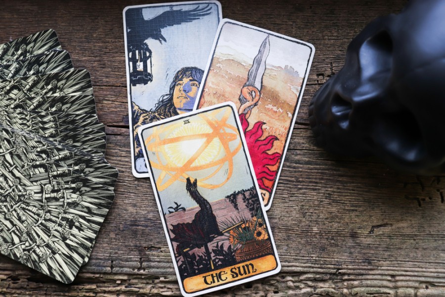 Tirage du tarot des 12 maisons : comment fonctionne-t-il ?